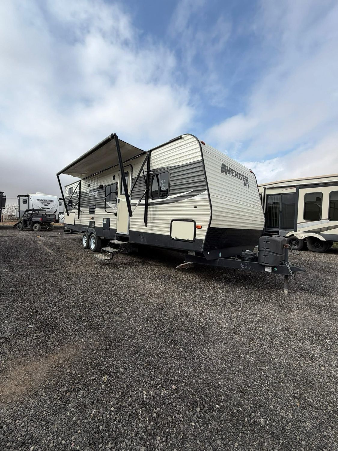 2017 Prime time Avenger ATI27DBS