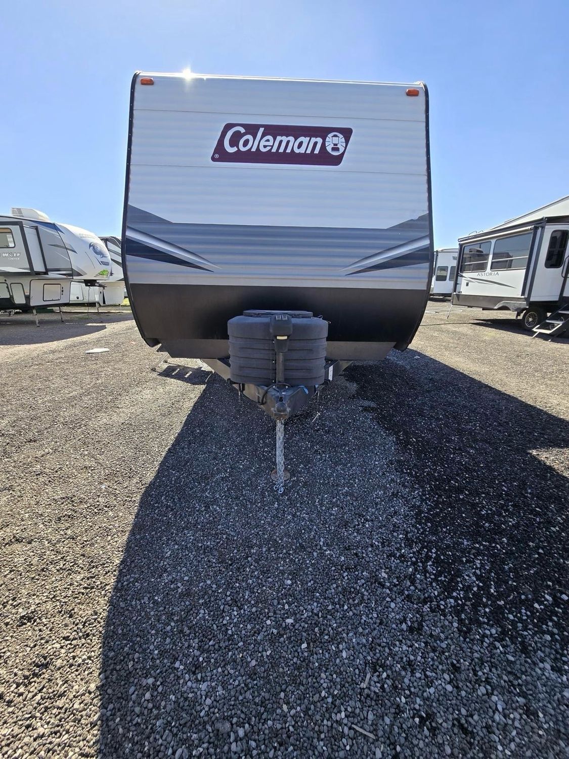 2021 Dutchmen Coleman Lantern 334BH