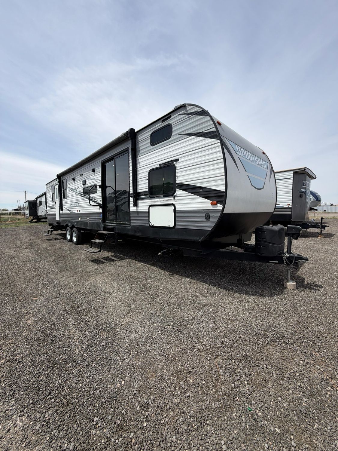 2021 Kz Sportsmen 362BH