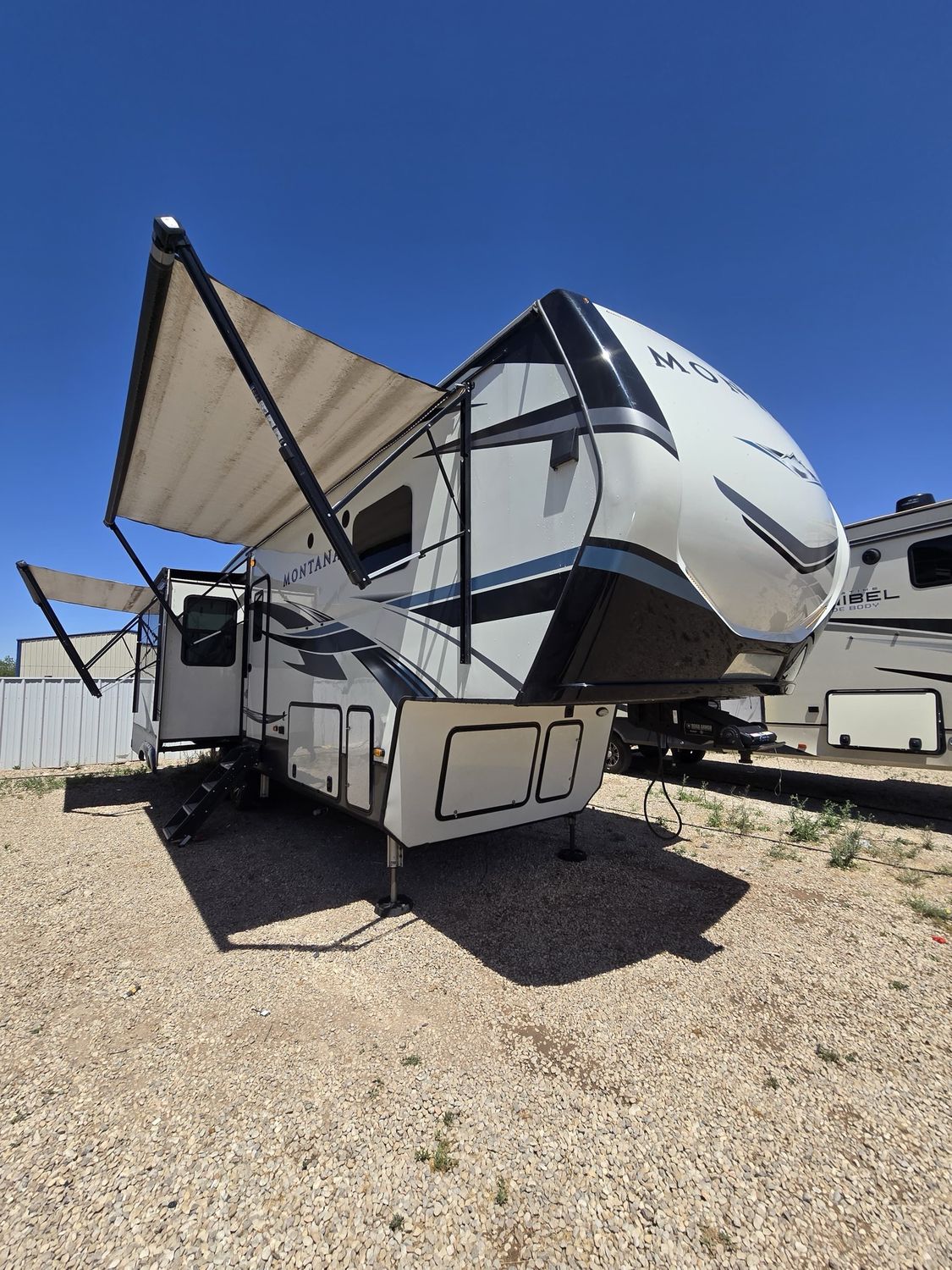 2021 Keystone Montana 3121RL