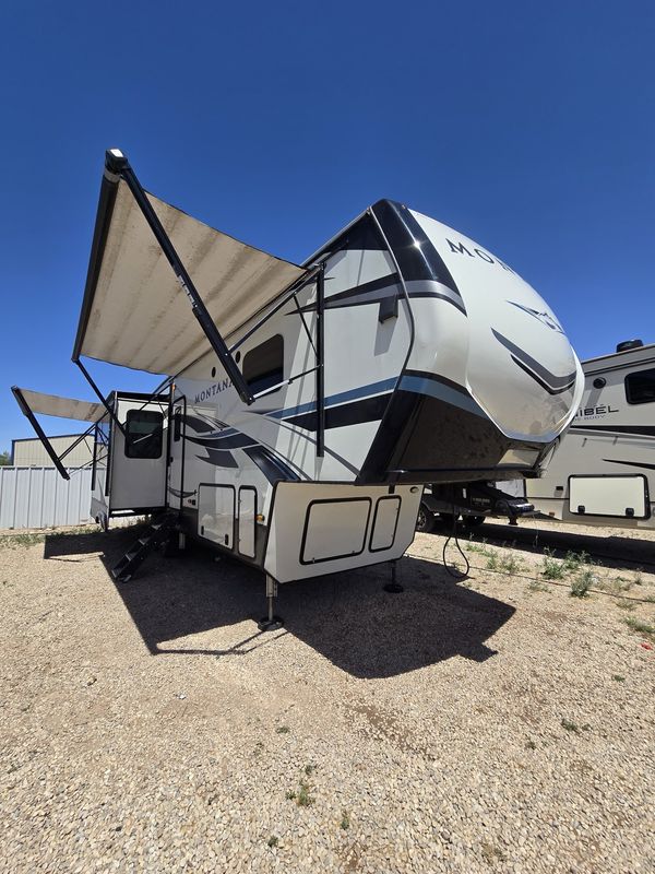 2021 Keystone Montana 3121RL