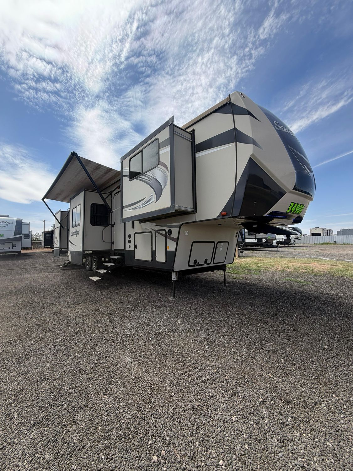 2019 Forest river Sandpiper 38FKOK