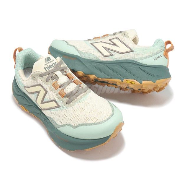 New Balance Women&#39;s Fresh Foam X Hierro v9 (Calcium with Dark Juniper)