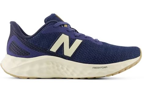New Balance Women Arishi v4 (Angora)