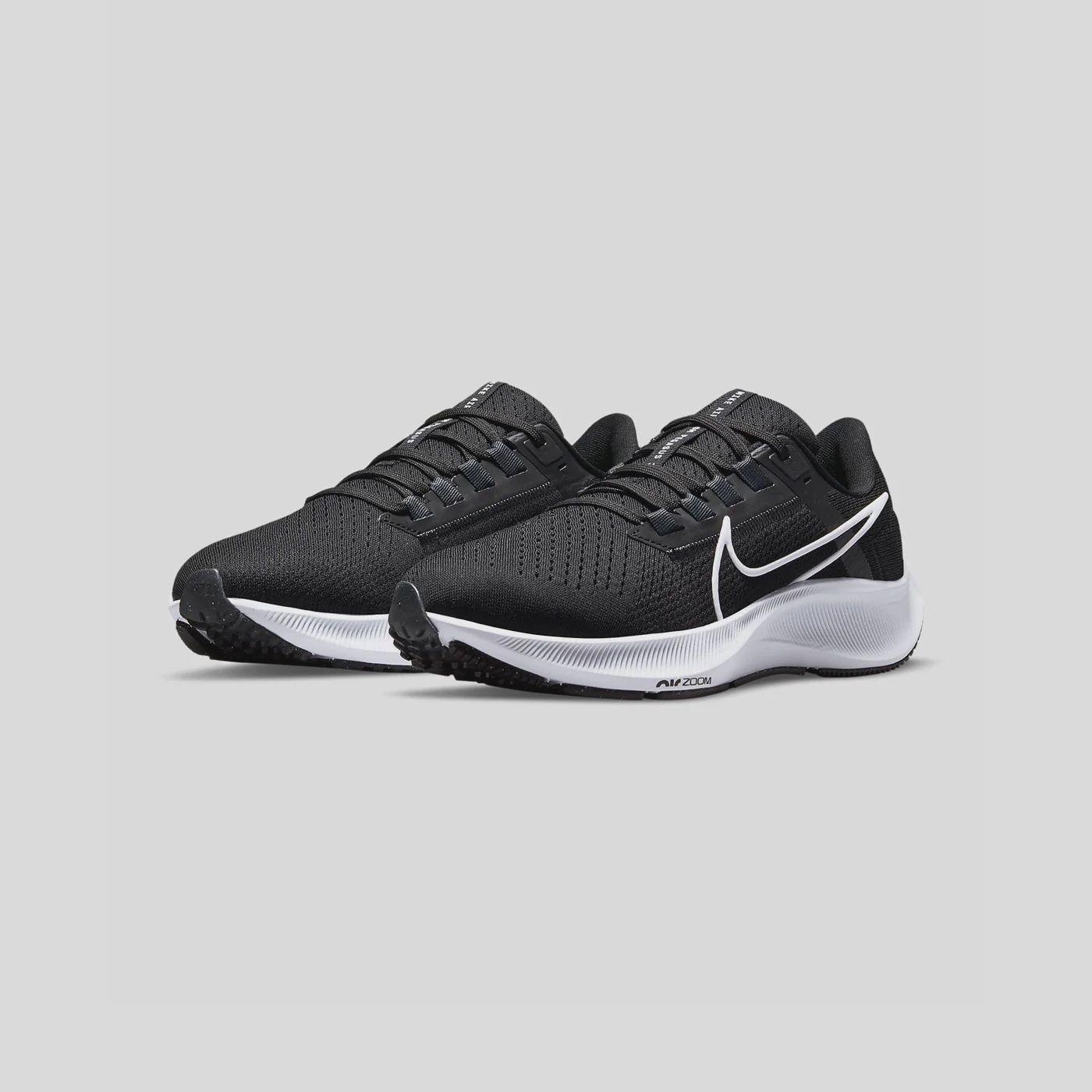 Women's Nike Air Zoom Pegasus 38 (Black/White)