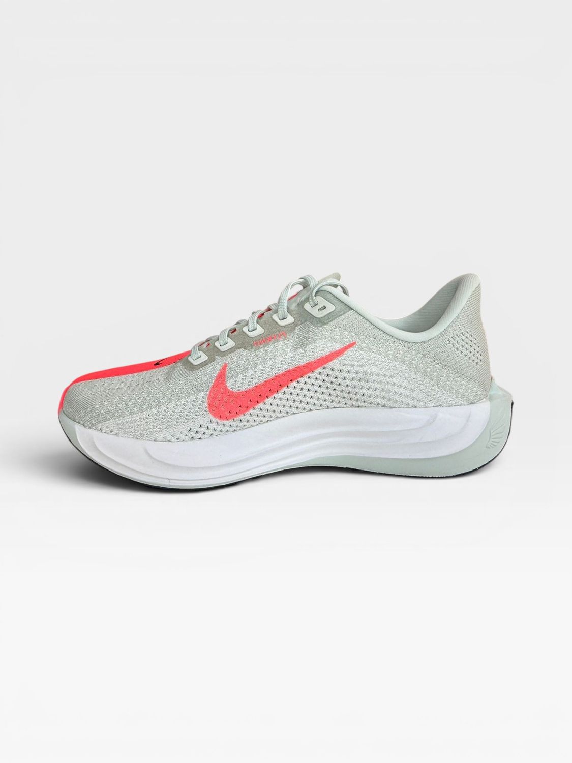 Nike Women's Pegasus Turbo 4 (Barely Grey/Hot Punch/White/Black)