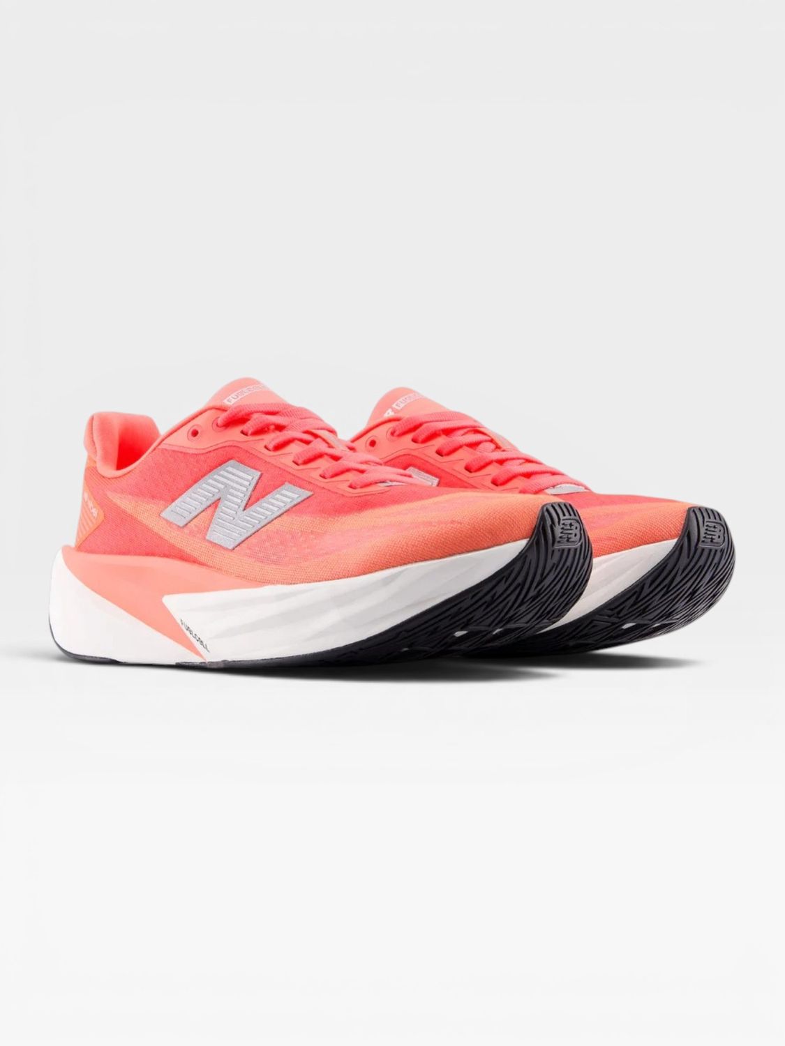 New Balance Women FuelCell Rebel v5 (Urgent Red)