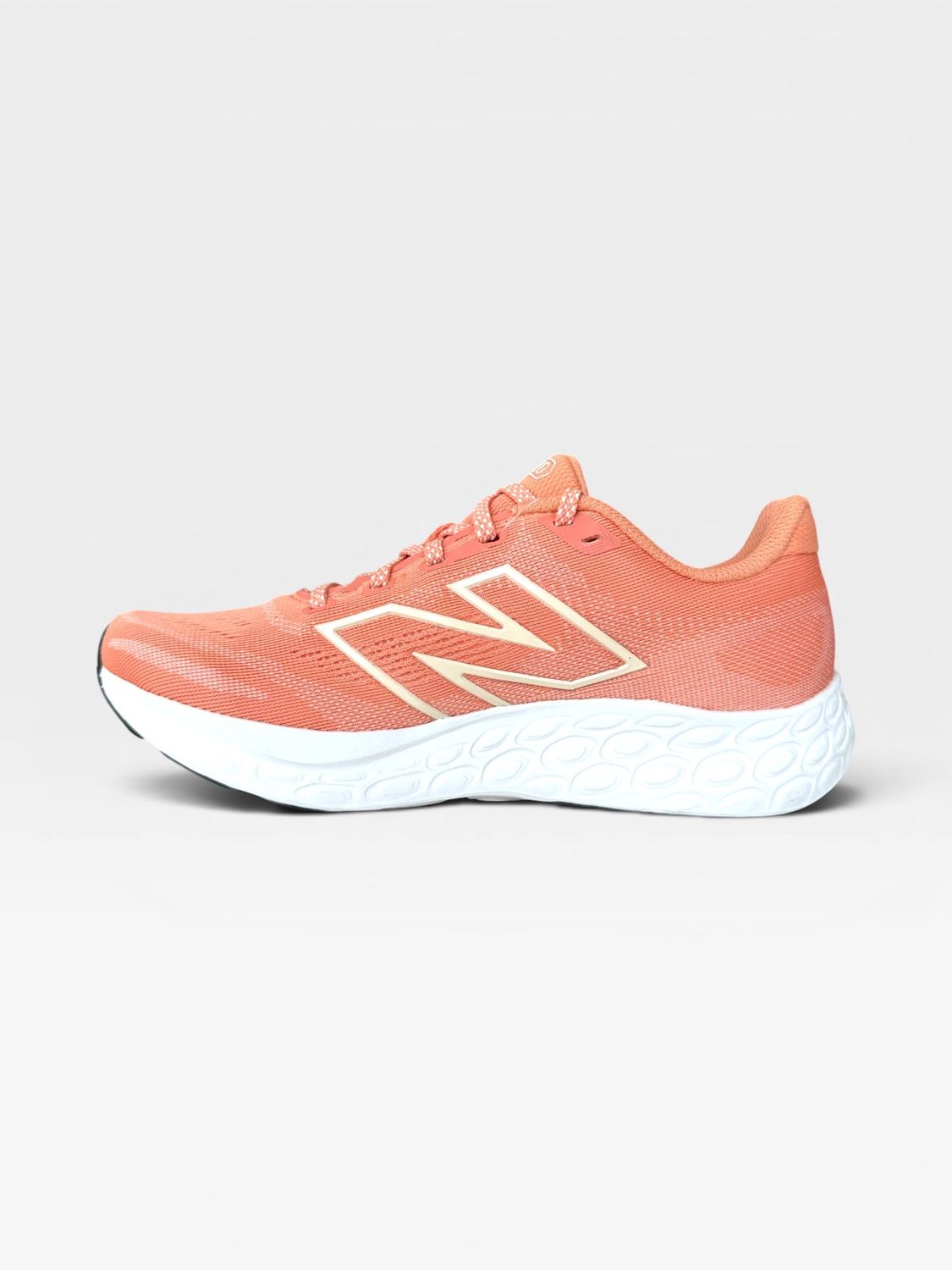 New Balance Women Fresh Foam 680 v8 (Peach Nectar)