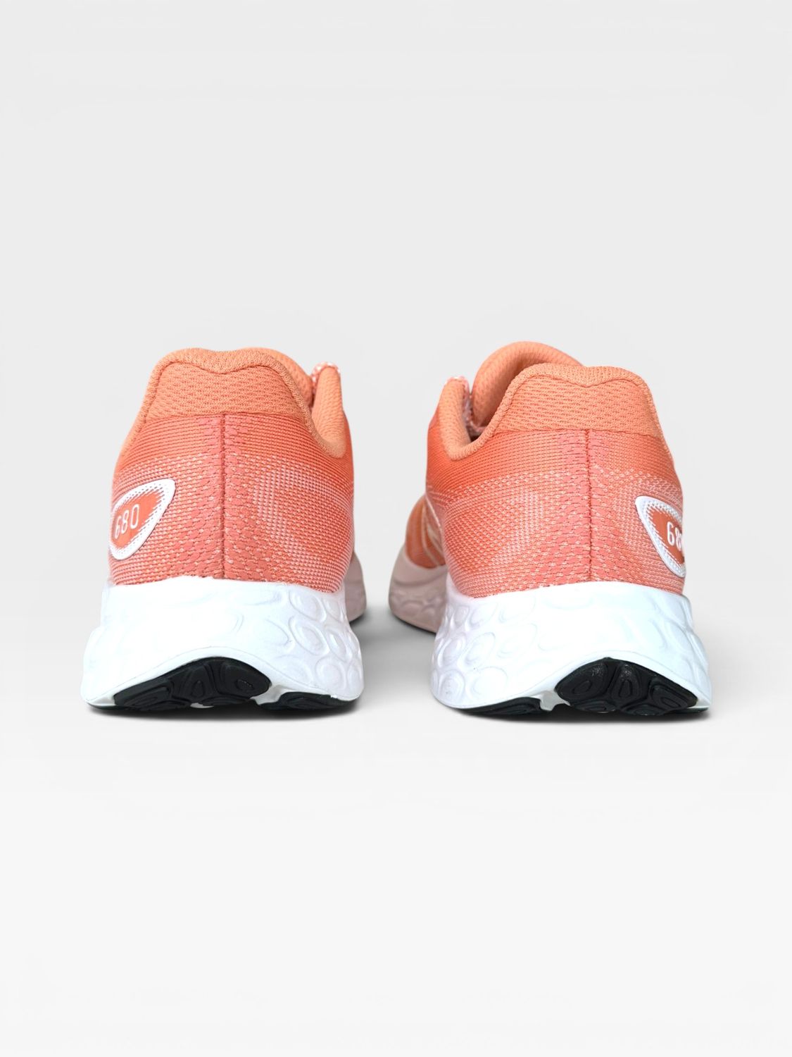 New Balance Women Fresh Foam 680 v8 (Peach Nectar)