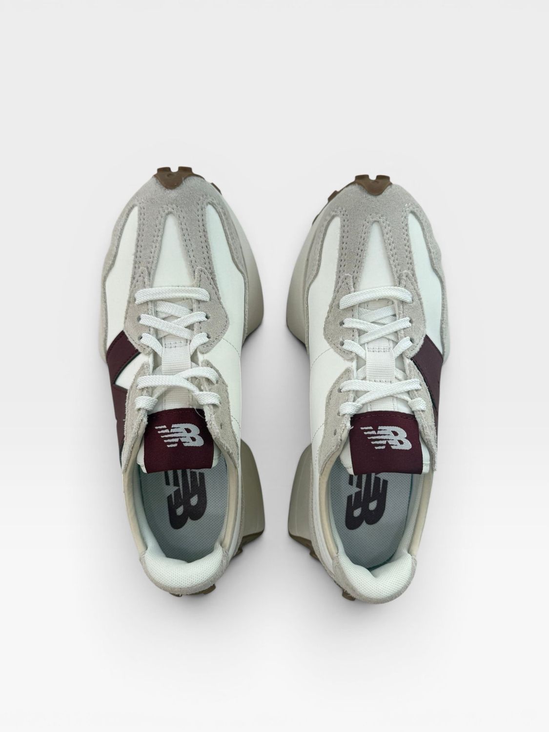 New Balance Women 327 (Moon Beam/Burgundy)