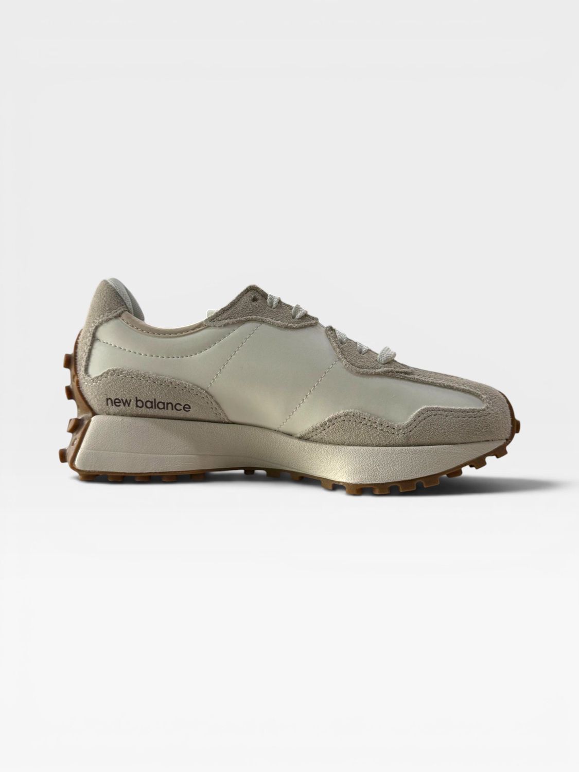 New Balance Women 327 (Moon Beam/Burgundy)