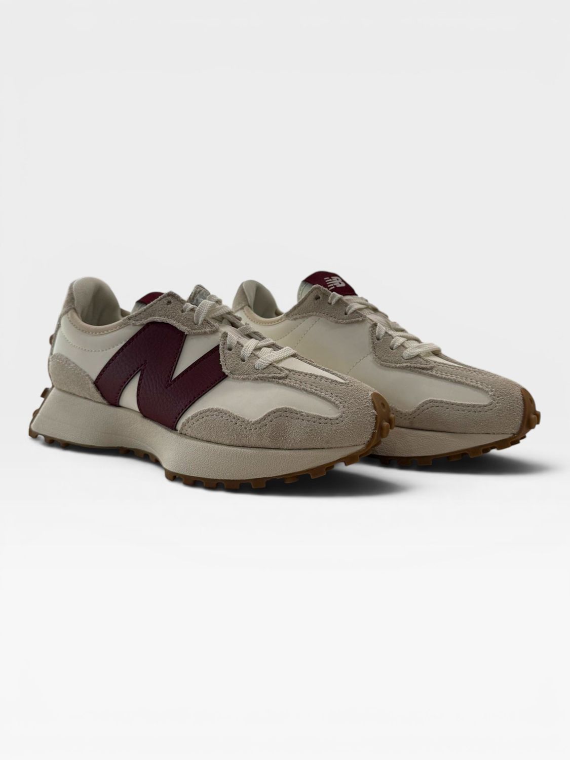 New Balance Women 327 (Moon Beam/Burgundy)