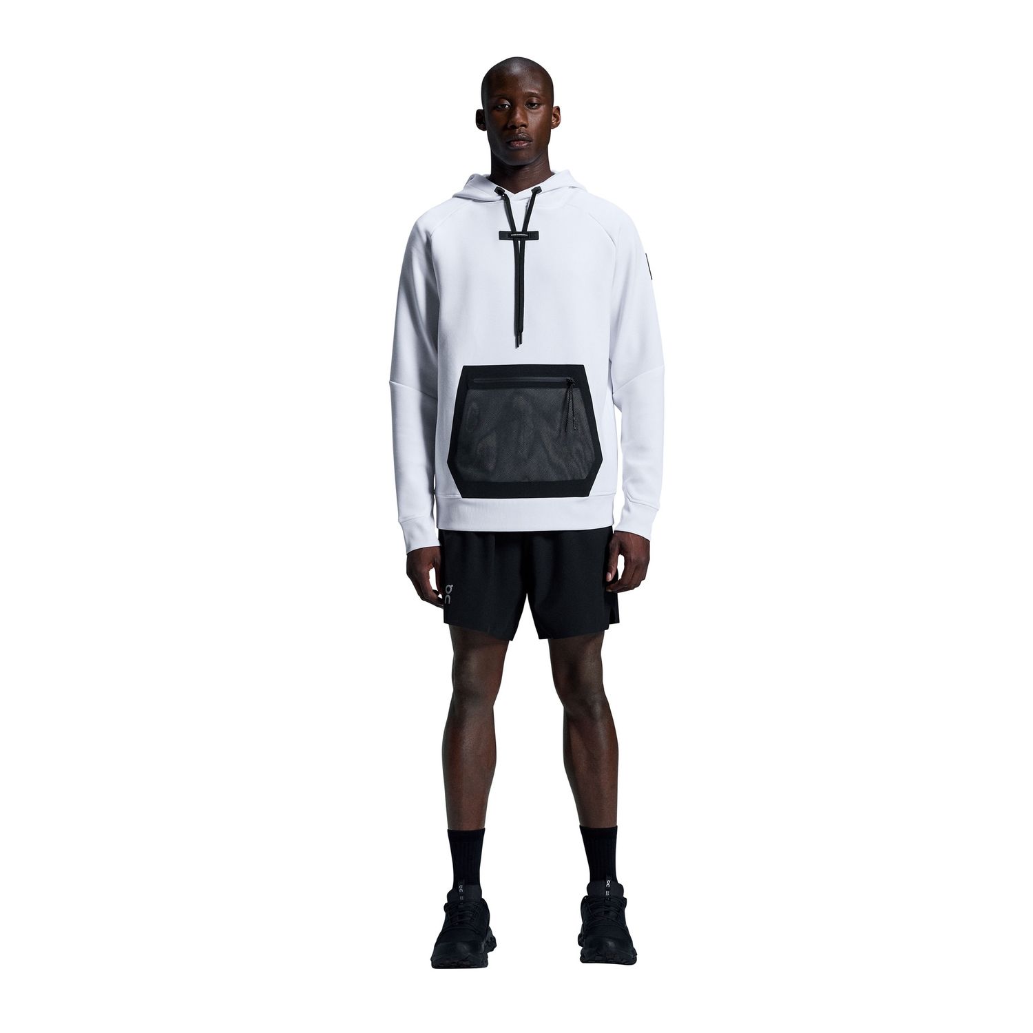 On Men 7" Core Shorts (Black)