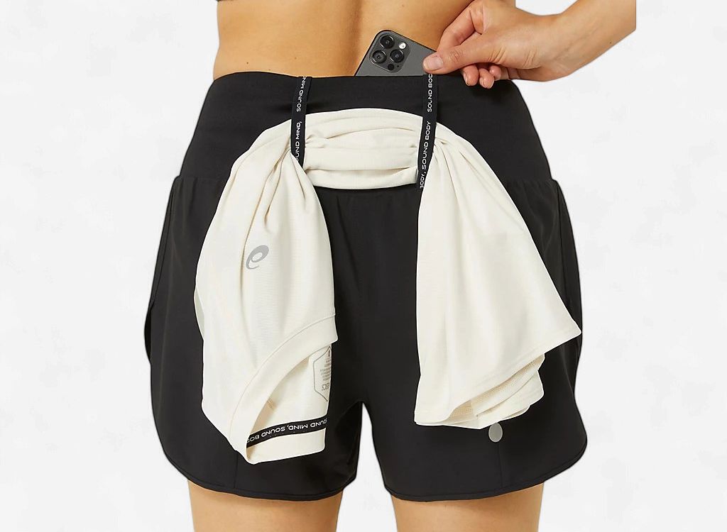 ASICS Women Road 3.5" Short (Performance Black)