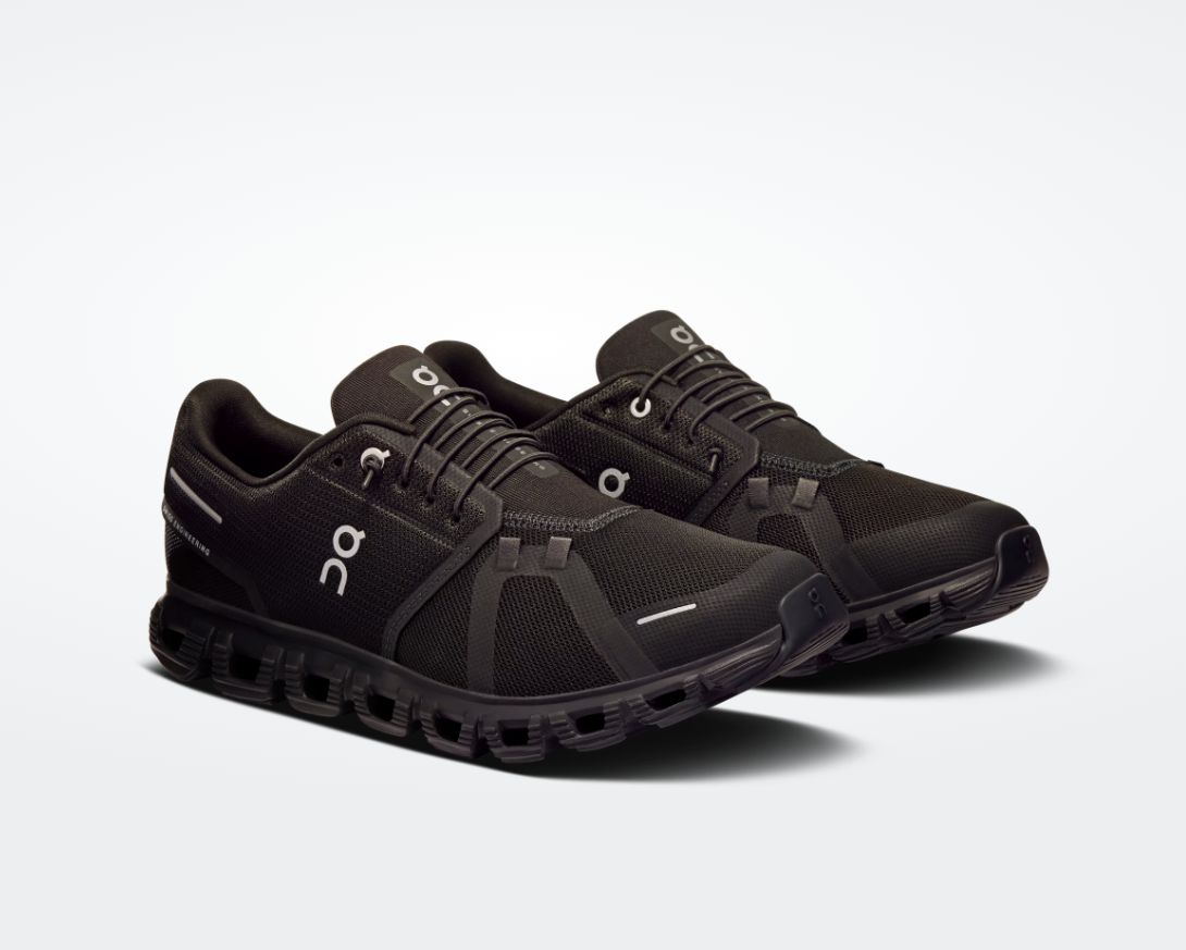 On Cloud 6 Wide (Black/Black)
