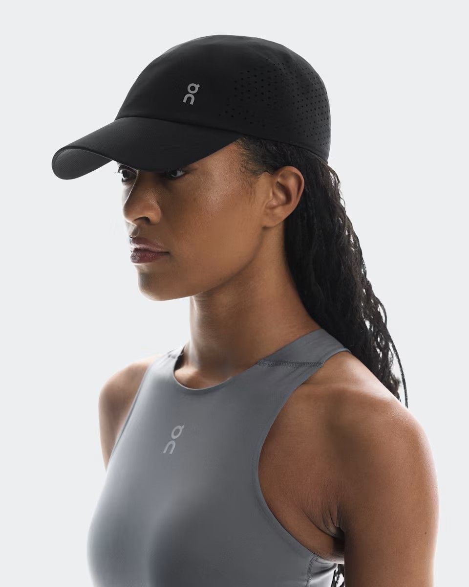 On Lightweight Cap (Black)