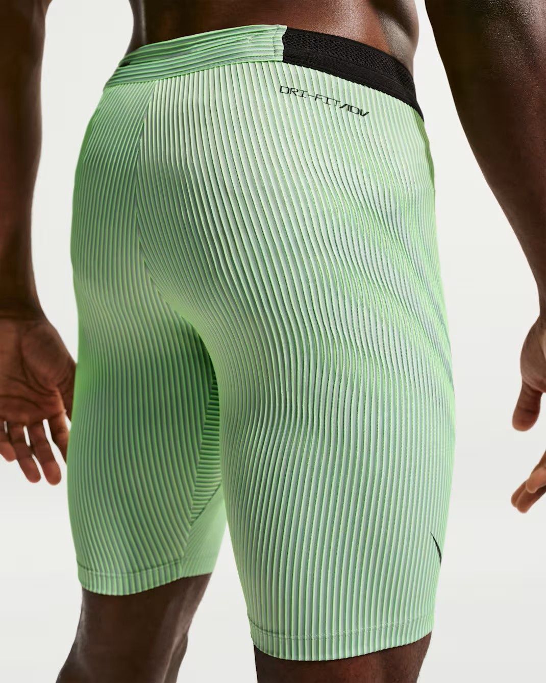 Nike Dri-FIT ADV AeroSwift Brief-Lined Tight (Lime Blast/Steam/Light Silver)