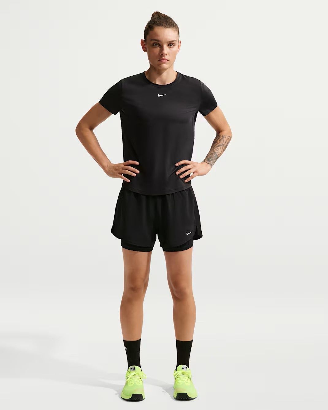 Nike One Dri-FIT Mid-Rise 3" 2in1 Short (Black/White)