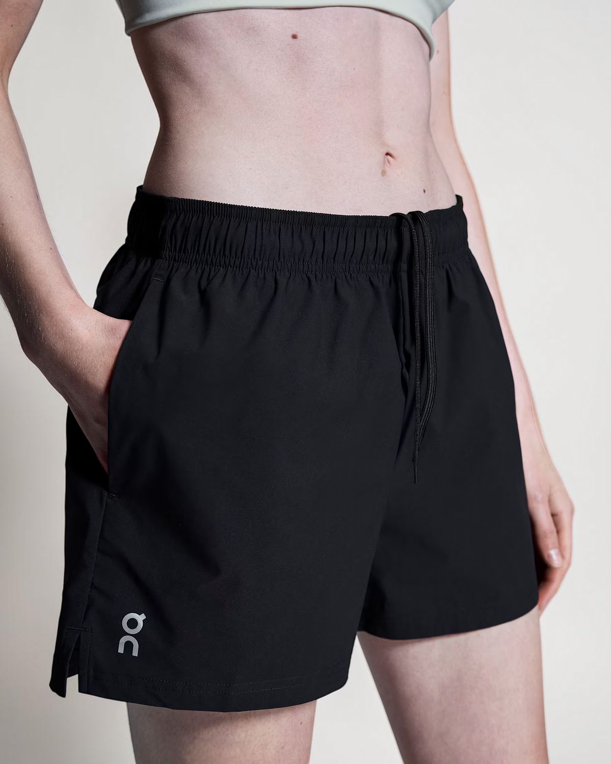 On Women 3" Core Shorts (Black)