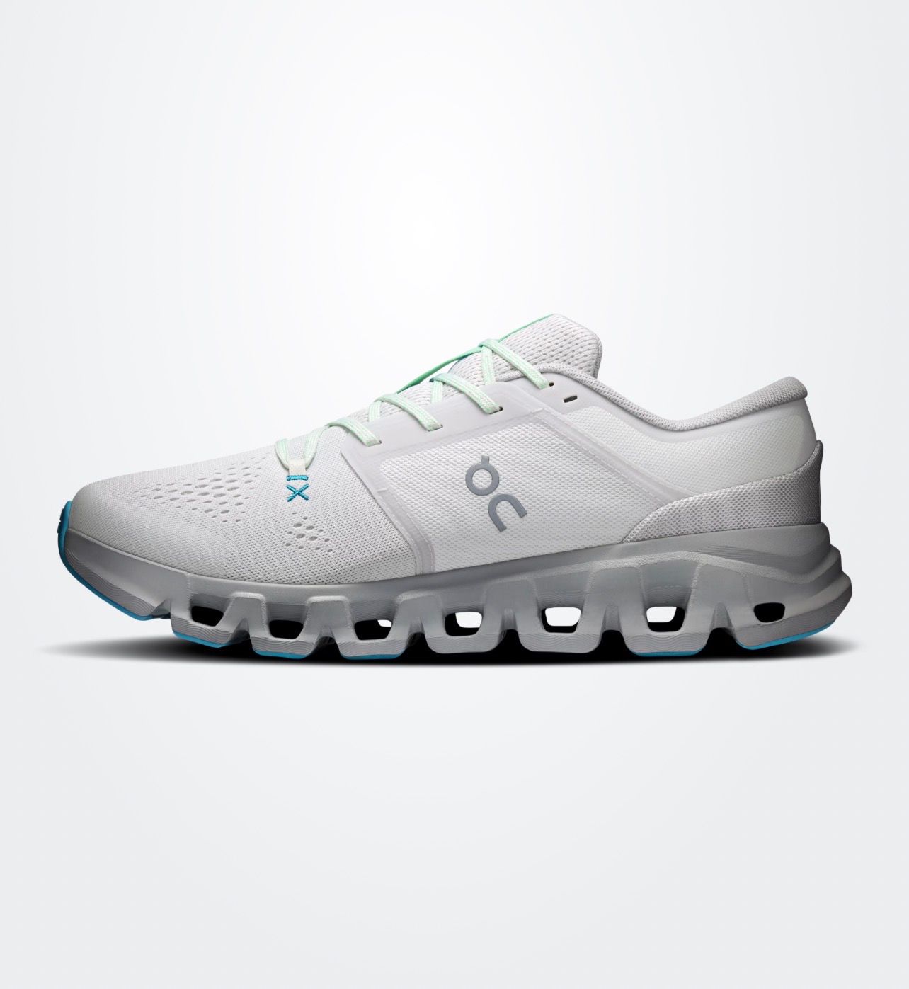 On Men Cloud X 5 (Frost/Alloy)