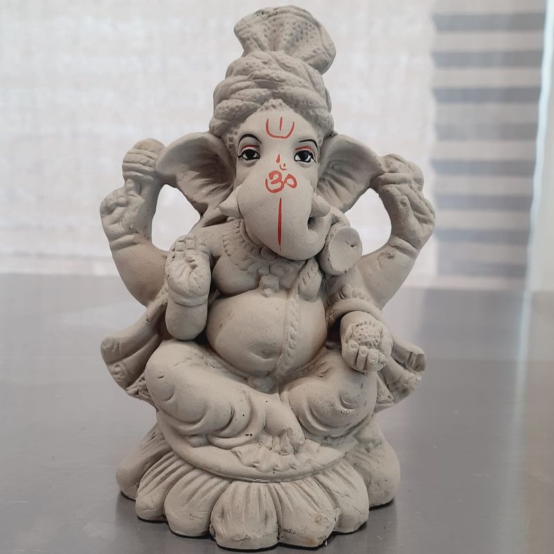 GANESH IDOL ECO-FRIENDLY 6&quot; (#2)
