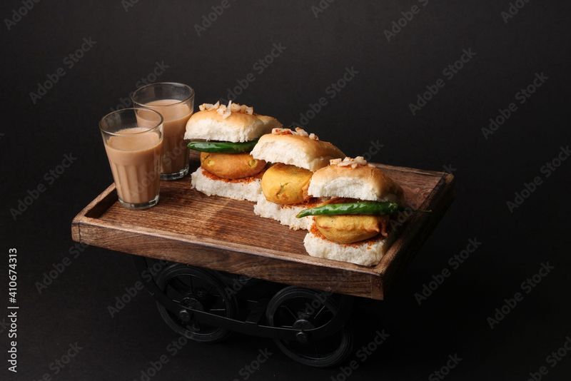Aloo Tikki Burger Special Combo