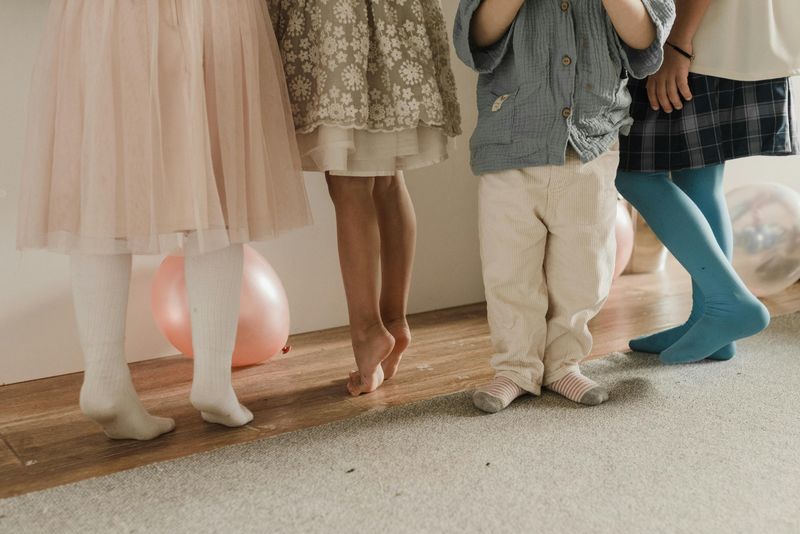 KIDS