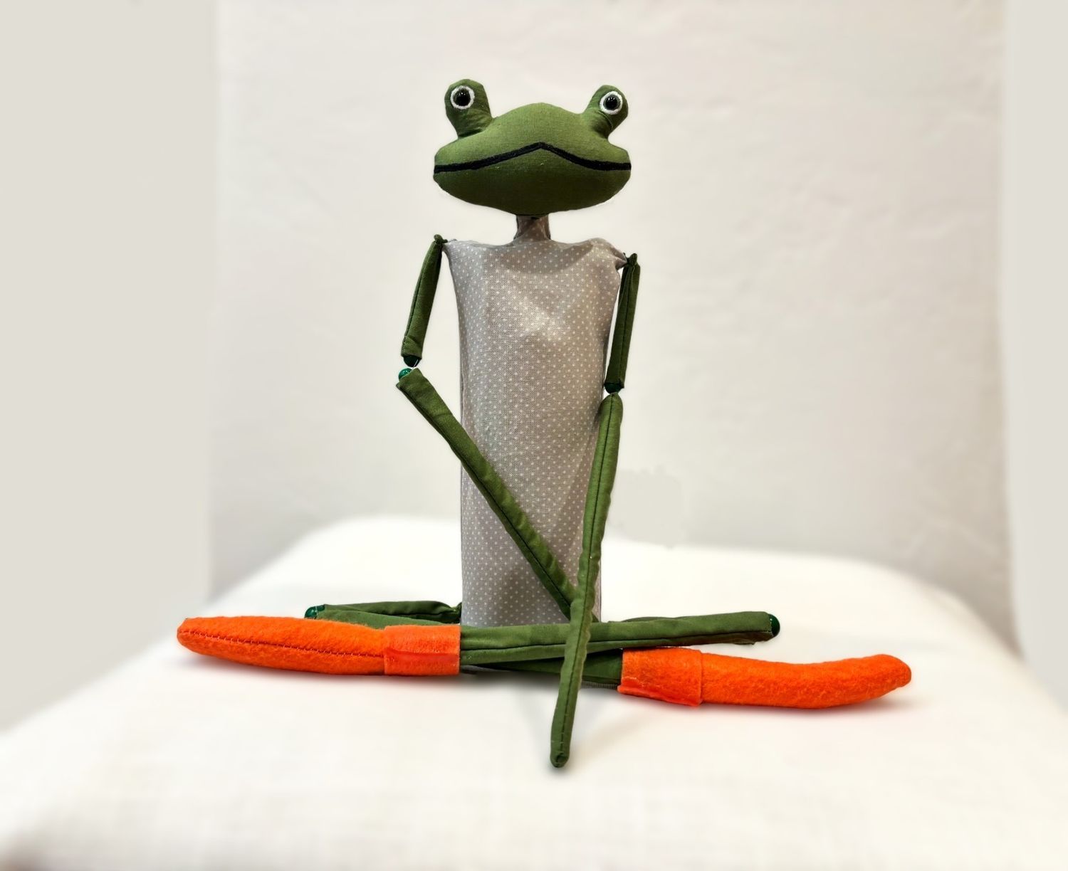 OC Twig Frog with Jumpsuit FREE SHIPPING