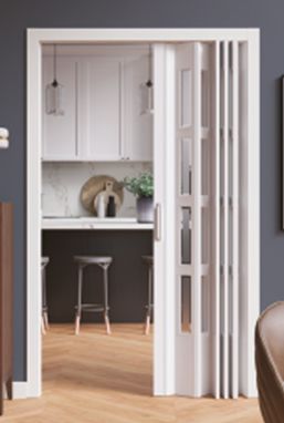 Puerta plegable blanca