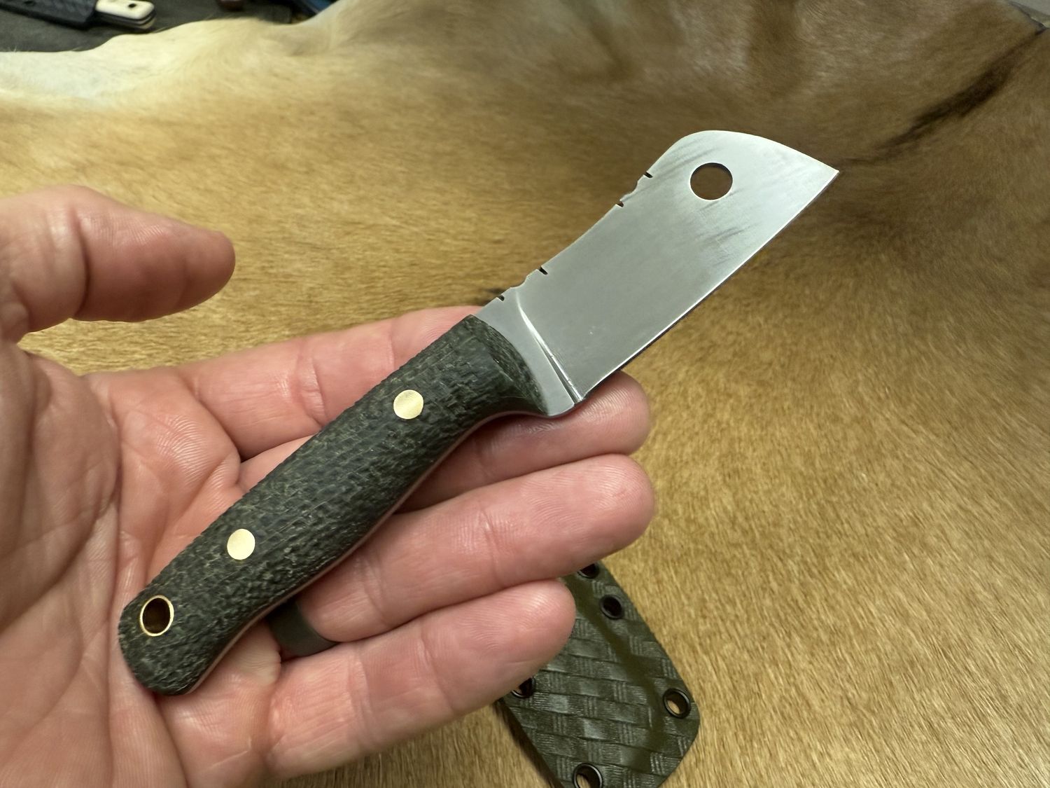 RK Mini Cleaver Black Burlap Stone Tapered-