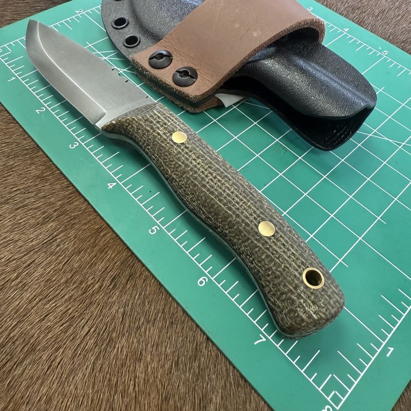RK Dark Hollow  Burlap File Classic Taper