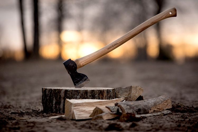 Hults Bruk Akka Forest Axe 2.2 lbs 1.5 lbs 24 inches