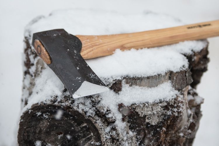 Hults Bruk Sarek Splitting Axe 4.5 lbs 3.5 lbs 30 inches
