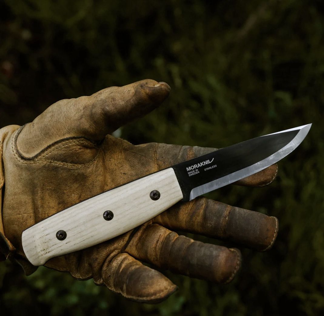 Mora Wit Bushcraft BlackBlade Ash Knife