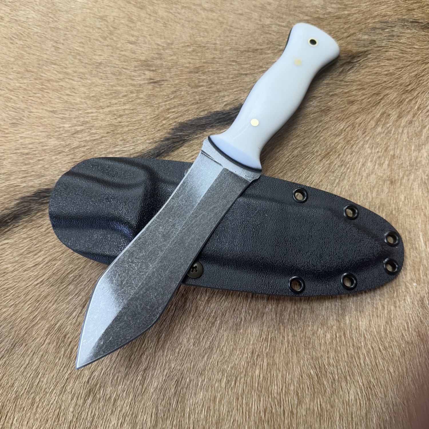 RK Tiberius White Canvas Black Liners Stone