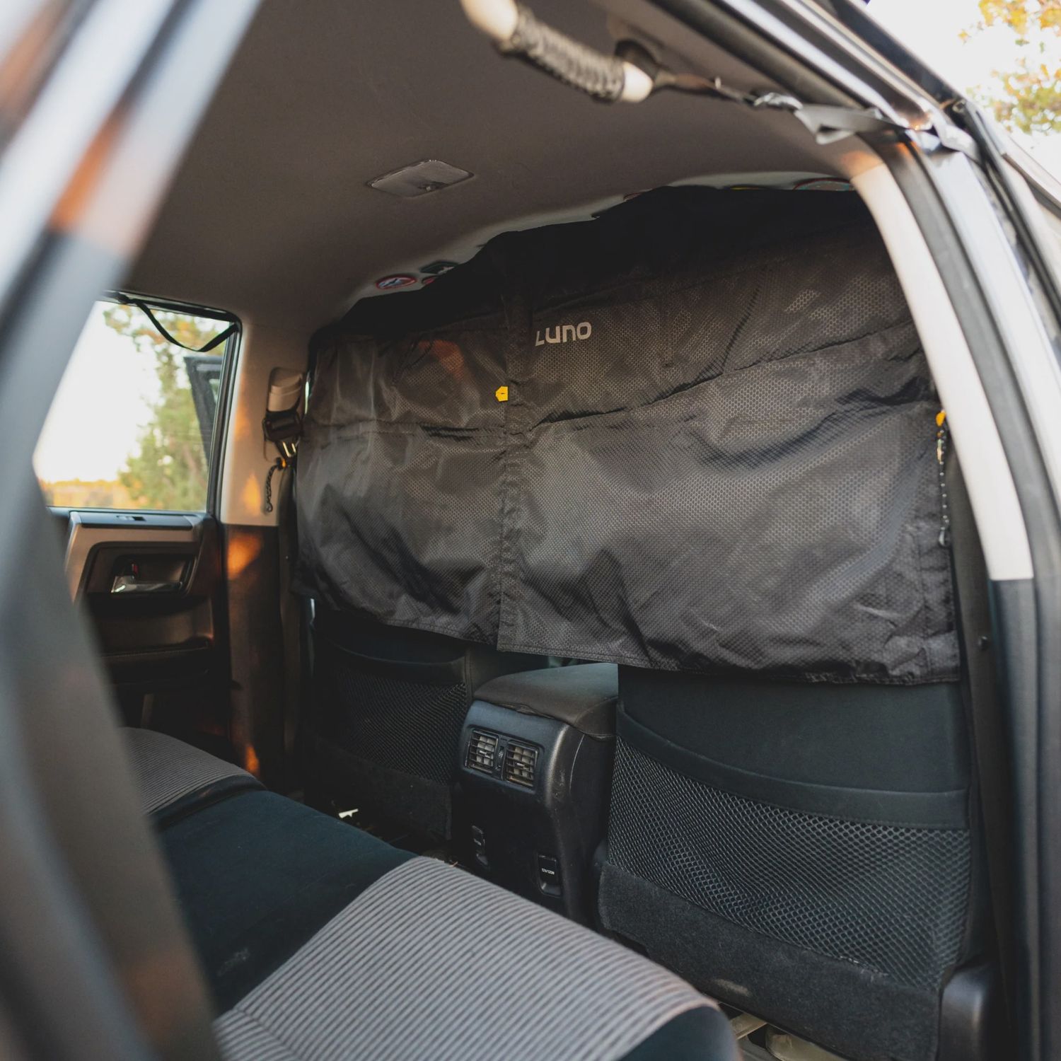 Car privacy curtain
