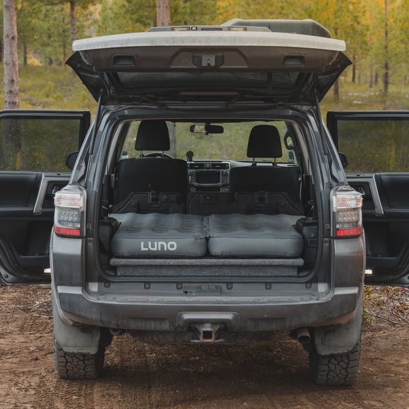 Air camping mattress