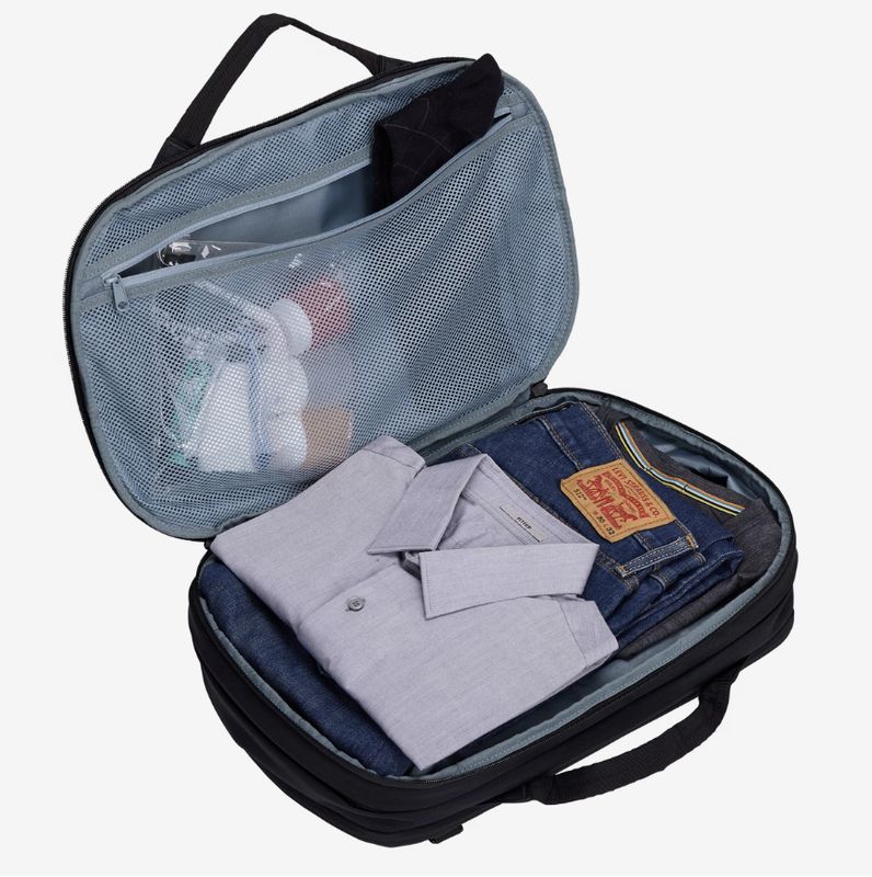 Thule Subterra 2 hybrid travel bag 15L