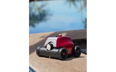 Swiper 2 Battery Powered Robotic Pool Cleaner