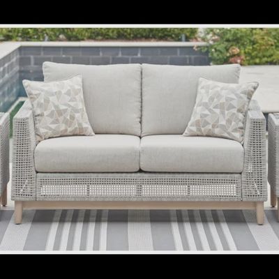 Serenity Loveseat