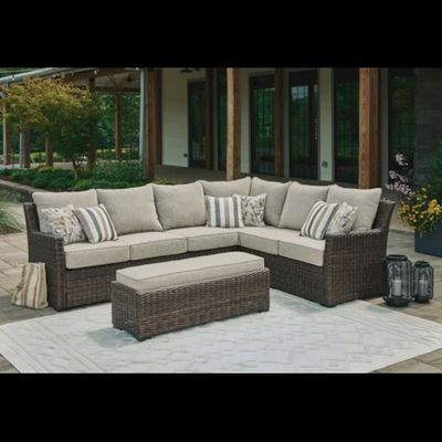 Kings Ranch Sectional w/Bench