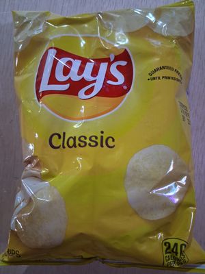 Lays Potato Chips Classic 1.5oz.