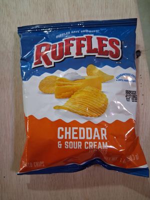 Ruffles Cheddar &amp; Sour Cream Chips 1oz.