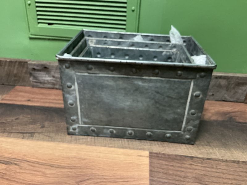 Iron rectangle