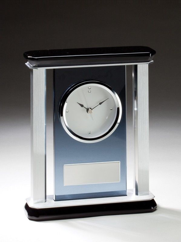 SMOKED CLOCK W/ PILLARS
