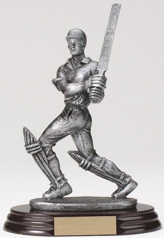 CRICKET BATSMAN, MALE 8" 831