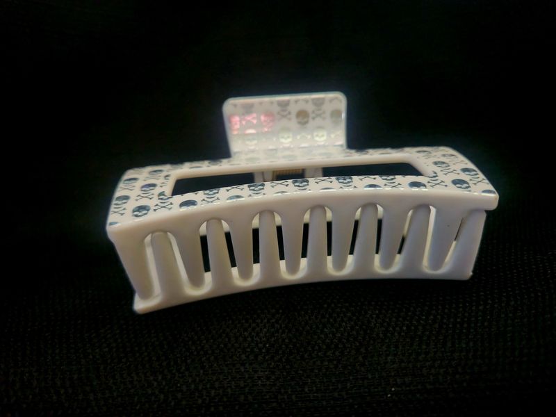 Skull Hair clip