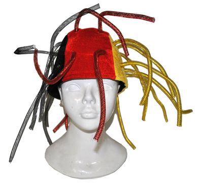 Mütze Deutschland mit Schläuchen