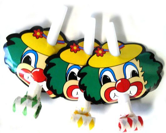 3 uitblazers clown