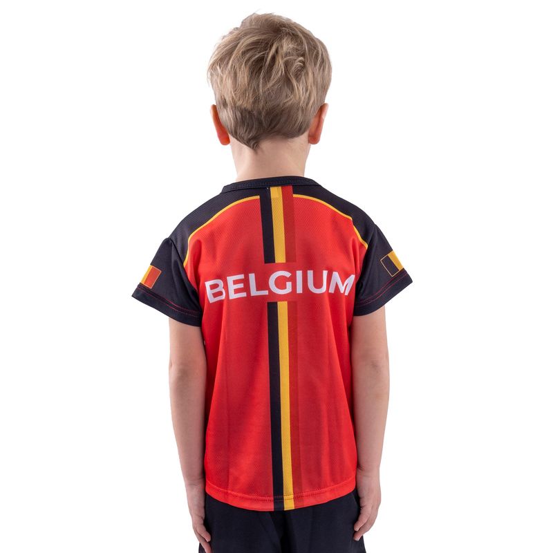 T-shirt België maat 140